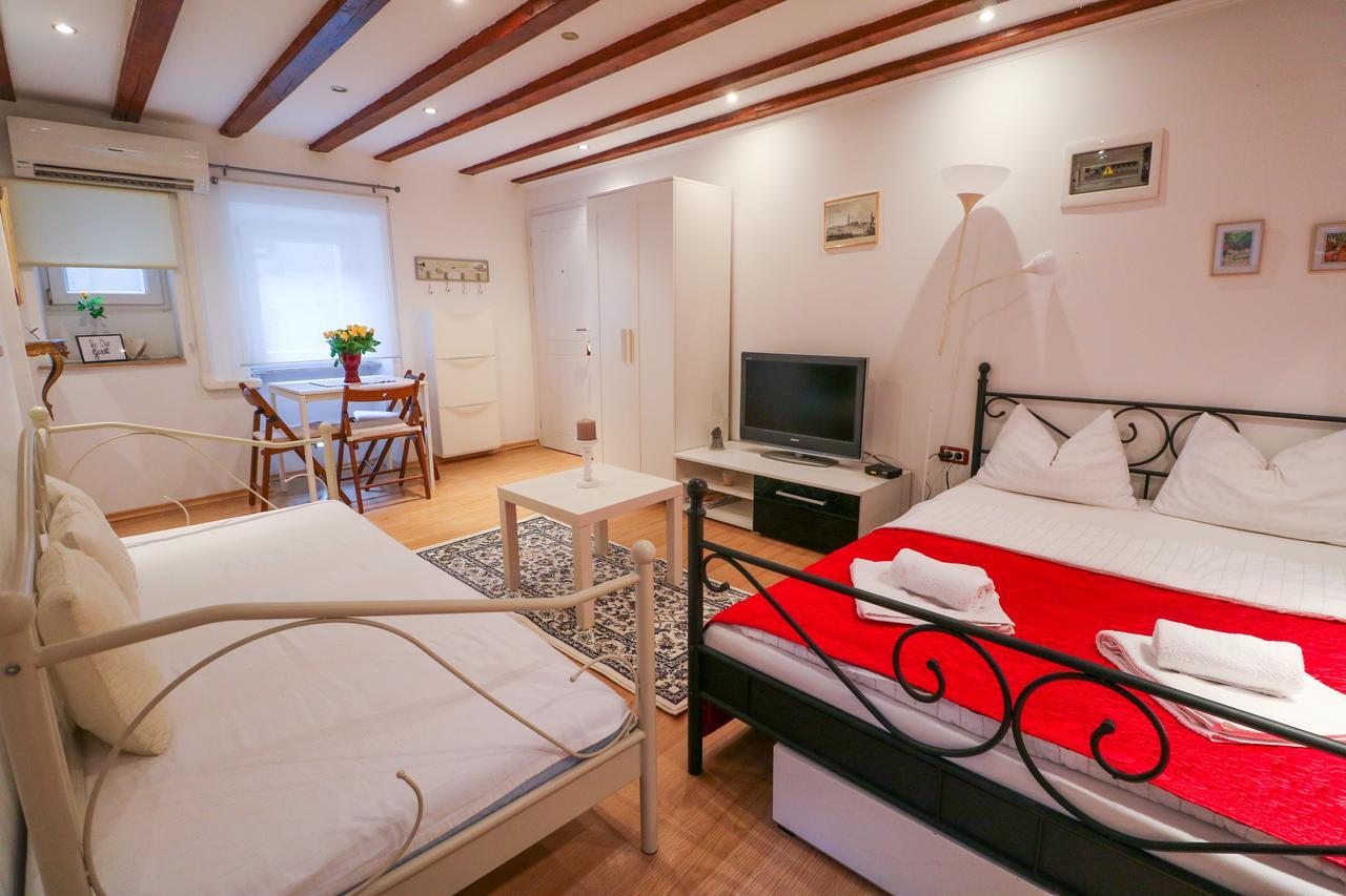 Apartman Luca Lägenhet Piran Exteriör bild