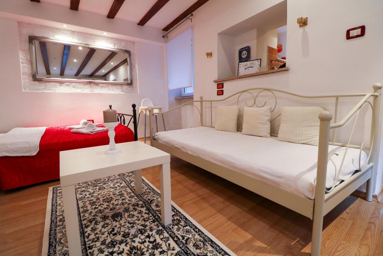 Apartman Luca Lägenhet Piran Exteriör bild